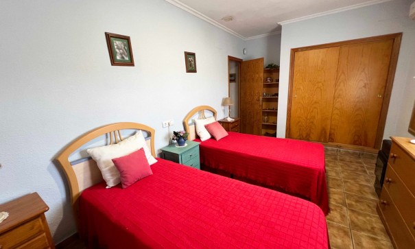 Resale - Freistehende Villa -
Hondón de los Fráiles