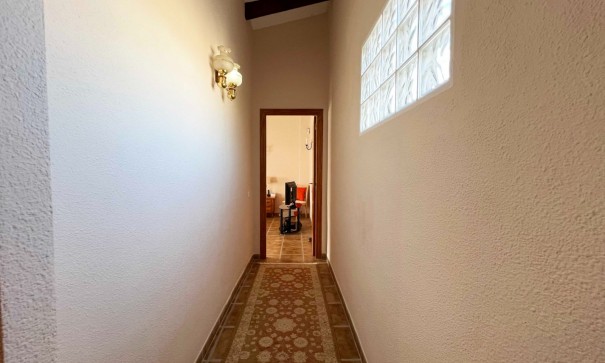 Resale - Freistehende Villa -
Hondón de los Fráiles