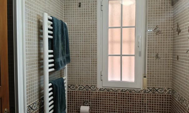 Herverkoop - Huis - Vrijstaande Villa (4) -
Los Montesinos - La herrada