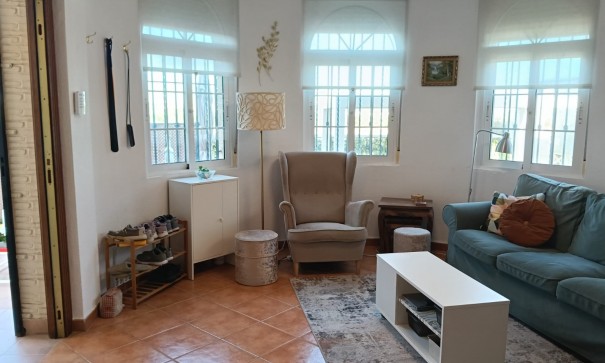 Herverkoop - Huis - Vrijstaande Villa (4) -
Los Montesinos - La herrada