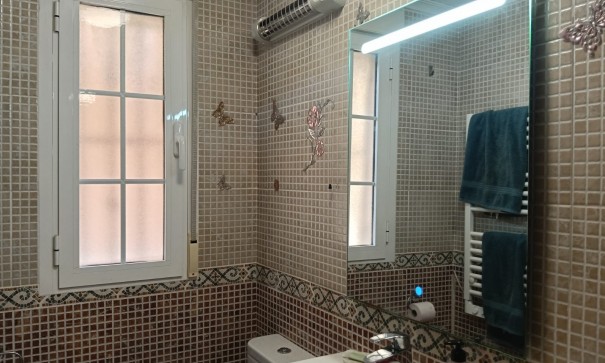 Herverkoop - Huis - Vrijstaande Villa (4) -
Los Montesinos - La herrada