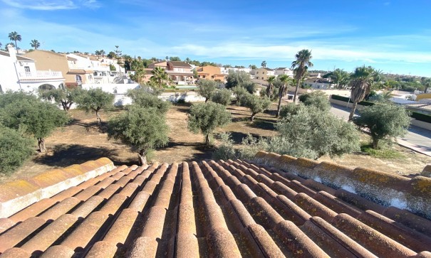 Resale - Stadthaus -
Benijofar - Monte Azul