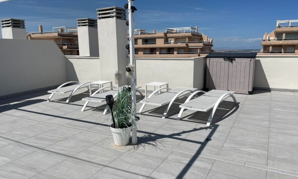 Sprzedaż - Apartament mieszkanie -
Orihuela Costa - Villamartin