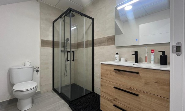 Sprzedaż - Dom miejski -
Algorfa