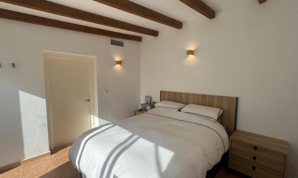 Sprzedaż - Dom miejski -
Algorfa