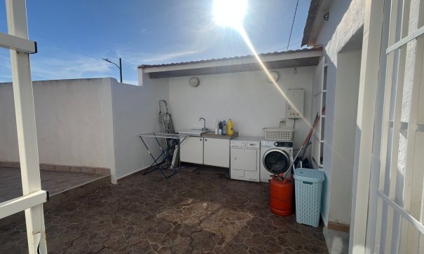 Sprzedaż - Dom miejski -
Algorfa