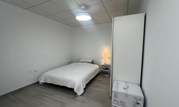 Sprzedaż - Dom miejski -
Algorfa