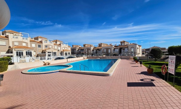 Videresalg - Lejlighed lejlighed -
Torrevieja - Aguas Nuevas