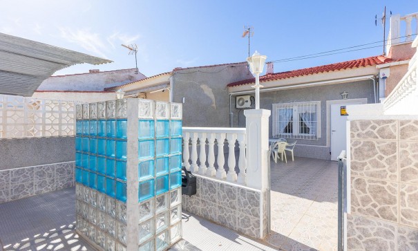 Sprzedaż - Apartament mieszkanie -
Torrevieja - La Siesta - El Salado - Torreta