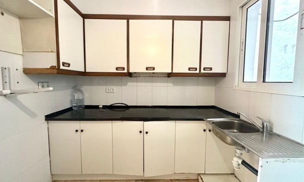 Återförsäljning - Lägenhet lägenhet -
Torrevieja - Estacion de autobuses