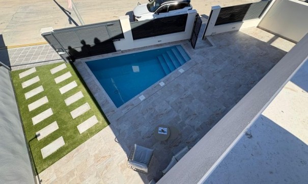 Återförsäljning - Fristående villa -
Pinar de Campoverde