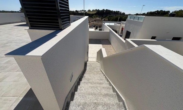 Återförsäljning - Fristående villa -
Pinar de Campoverde