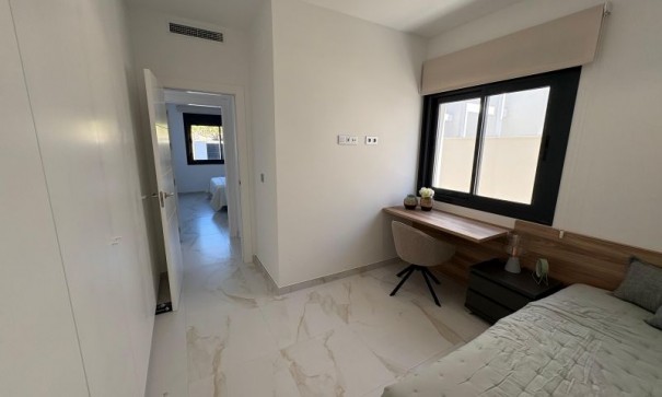 Återförsäljning - Fristående villa -
Pinar de Campoverde