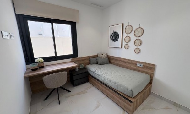 Återförsäljning - Fristående villa -
Pinar de Campoverde