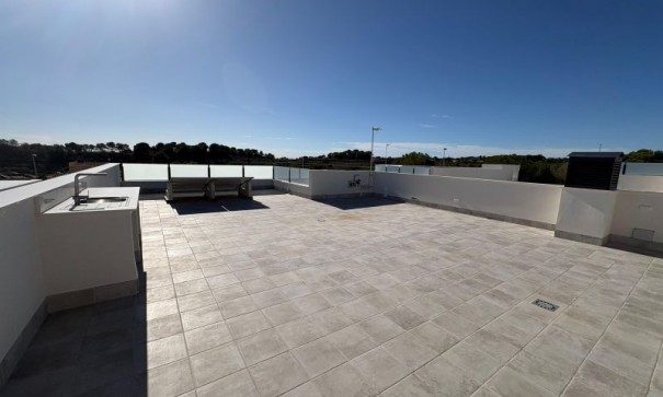 Återförsäljning - Fristående villa -
Pinar de Campoverde