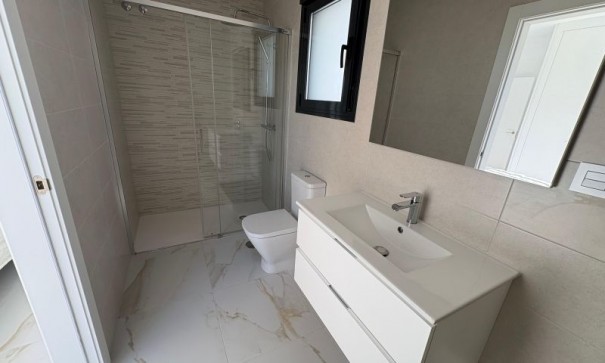 Återförsäljning - Fristående villa -
Pinar de Campoverde