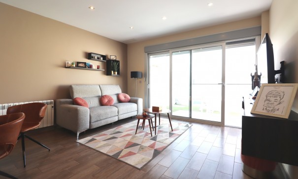 Återförsäljning - Villa i parhus -
Daya Vieja - Daya Vieja - Town