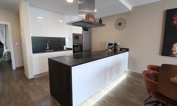 Återförsäljning - Villa i parhus -
Daya Vieja - Daya Vieja - Town