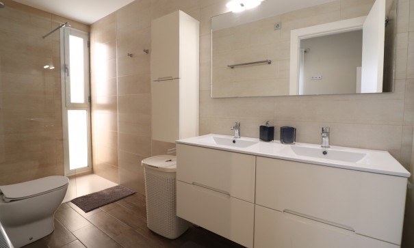 Återförsäljning - Villa i parhus -
Daya Vieja - Daya Vieja - Town