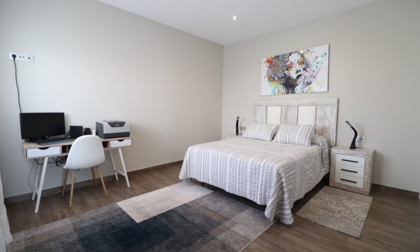 Återförsäljning - Villa i parhus -
Daya Vieja - Daya Vieja - Town