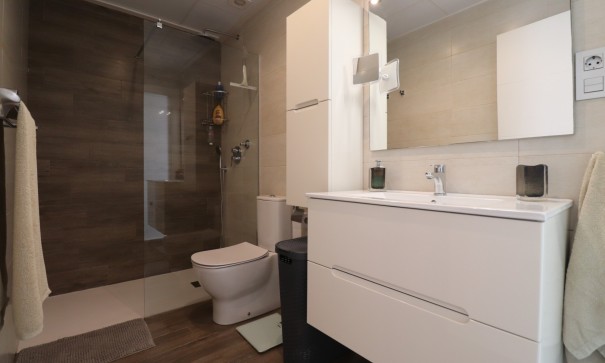 Återförsäljning - Villa i parhus -
Daya Vieja - Daya Vieja - Town