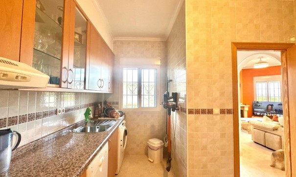 Återförsäljning - Fristående villa -
Bigastro - Comunidad valenciana