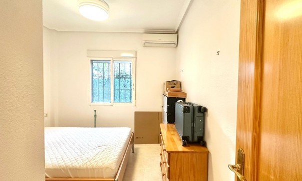 Återförsäljning - Fristående villa -
Bigastro - Comunidad valenciana