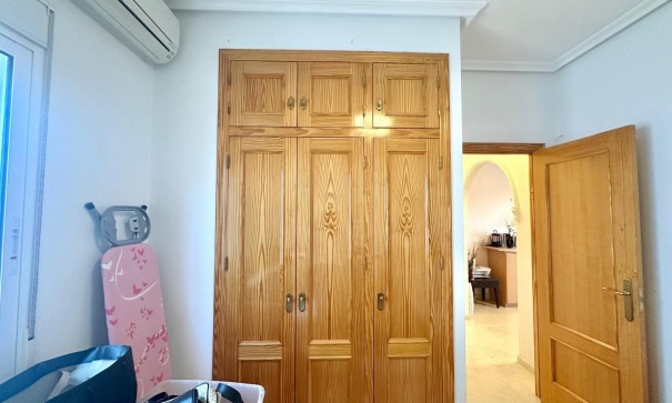 Återförsäljning - Fristående villa -
Bigastro - Comunidad valenciana