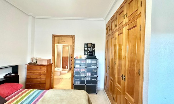 Återförsäljning - Fristående villa -
Bigastro - Comunidad valenciana