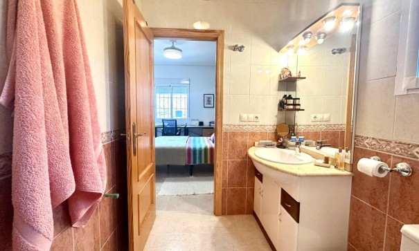 Återförsäljning - Fristående villa -
Bigastro - Comunidad valenciana