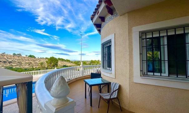 Återförsäljning - Fristående villa -
Bigastro - Comunidad valenciana