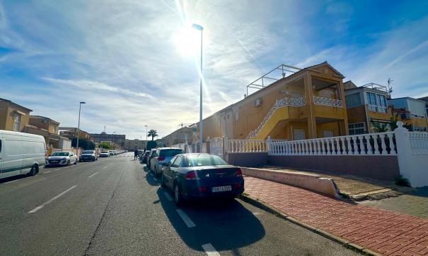 Återförsäljning - Lägenhet lägenhet -
Torrevieja - Playa de los locos