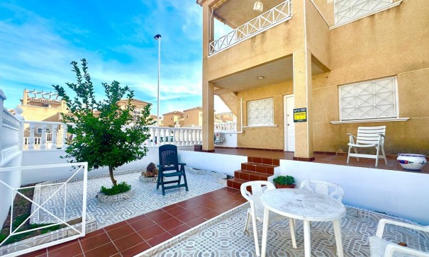 Återförsäljning - Lägenhet lägenhet -
Torrevieja - Playa de los locos