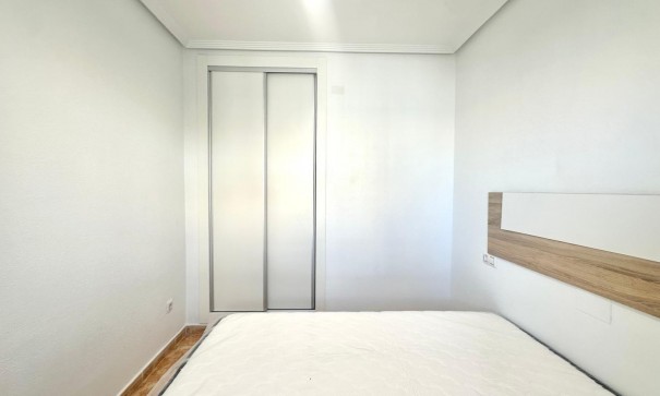 Återförsäljning - Lägenhet lägenhet -
Torrevieja - Playa de los locos