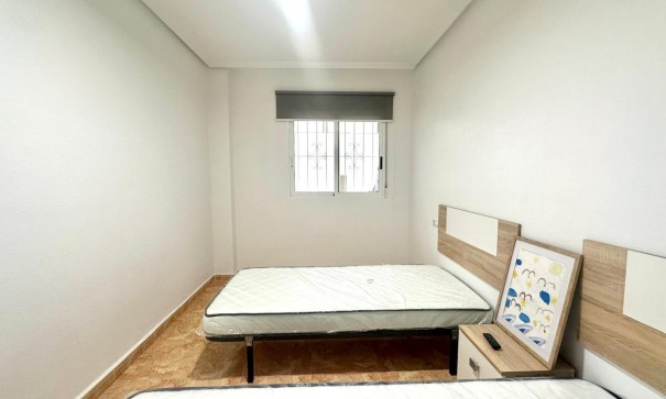 Återförsäljning - Lägenhet lägenhet -
Torrevieja - Playa de los locos