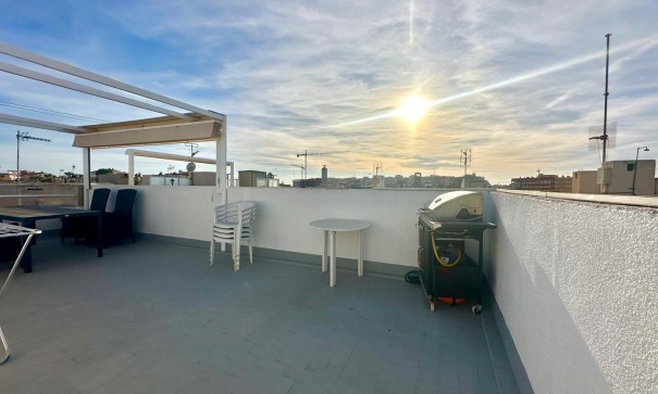 Återförsäljning - Lägenhet lägenhet -
Torrevieja - La Mata