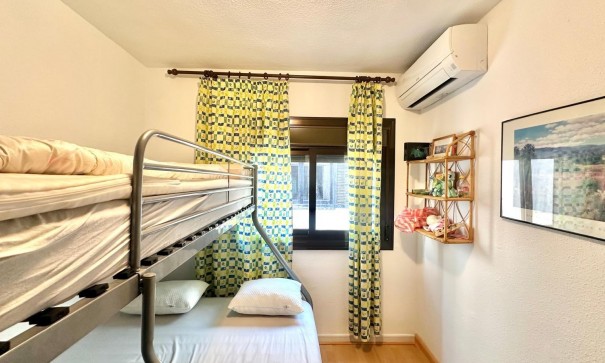 Återförsäljning - Lägenhet lägenhet -
Torrevieja - La Mata