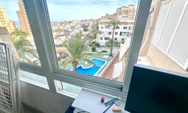 Återförsäljning - Lägenhet lägenhet -
Torrevieja - La Mata