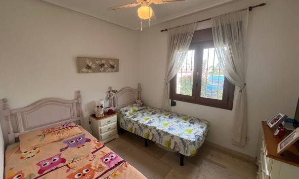 Återförsäljning - Lägenhet lägenhet -
Villamartín - PAU 8