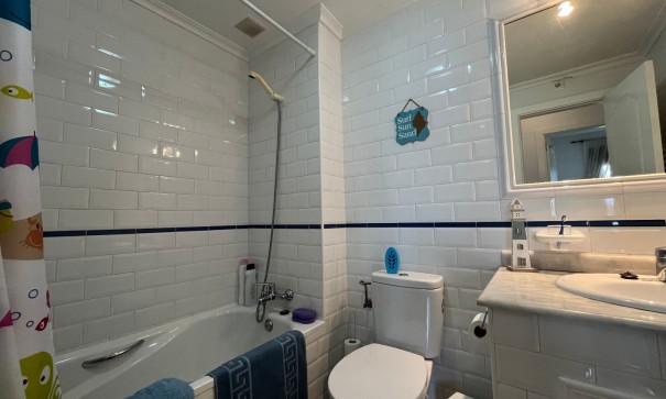 Återförsäljning - Lägenhet lägenhet -
Villamartín - PAU 8