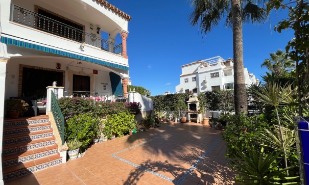 Återförsäljning - Lägenhet lägenhet -
Villamartín - PAU 8