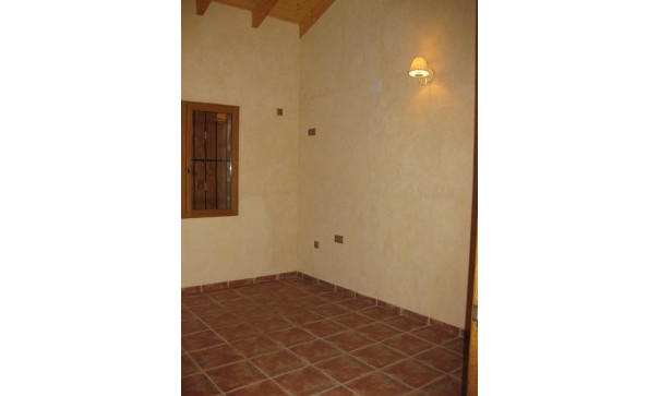 Återförsäljning - Fristående villa -
Benferri