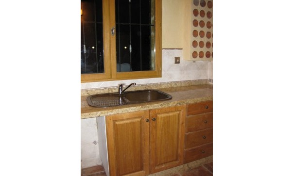 Återförsäljning - Fristående villa -
Benferri