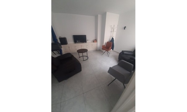 Videresalg - Lejlighed lejlighed -
Torrevieja