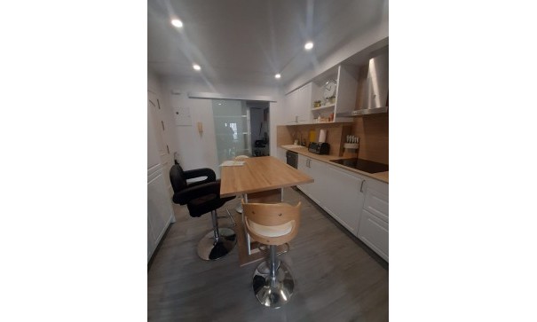 Videresalg - Lejlighed lejlighed -
Torrevieja