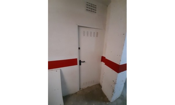 Venta - Garaje -
Torrevieja