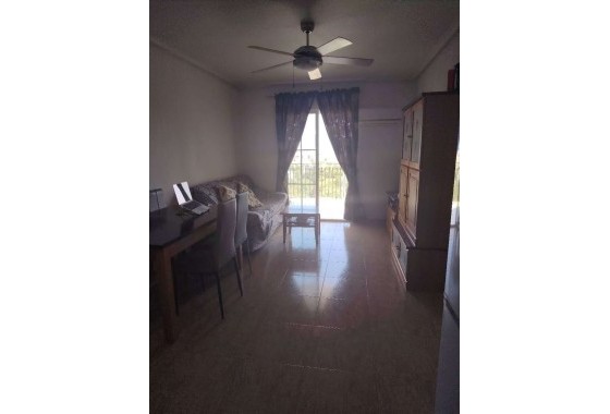 Sprzedaż - Apartament / Mieszkanie -
Torrevieja