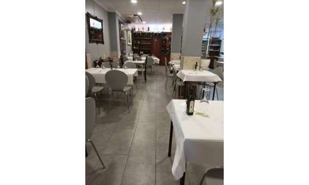 Venta - Comercial -
Torrevieja