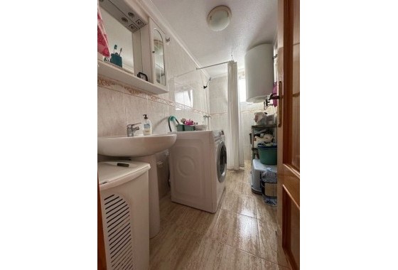 Revente - Appartement -
Torrevieja