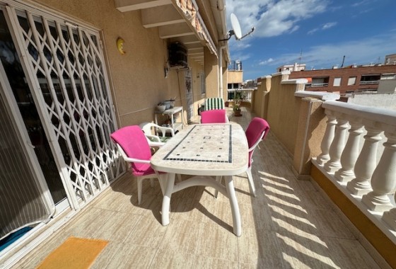 Revente - Appartement -
Torrevieja